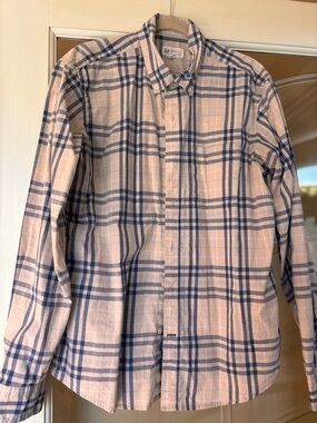 GAP Men's Plaid Button-Down Shirt in Beige and Navy Blue